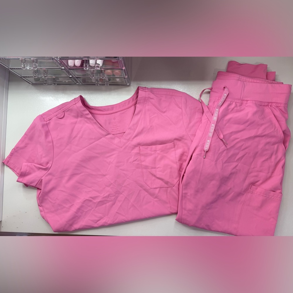 Med Couture Light Pink Scrub Set
